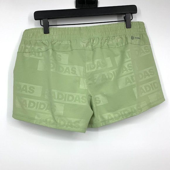 Adidas Pacer Shorts Deboss Woven Green Running Training NWT - Picture 11 of 13